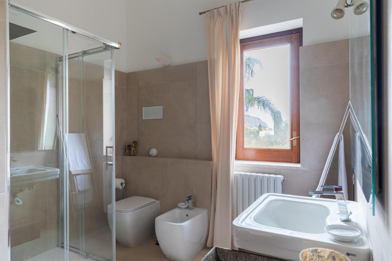 Domus Orestea Luxury Suites Palermo Ngoại thất bức ảnh