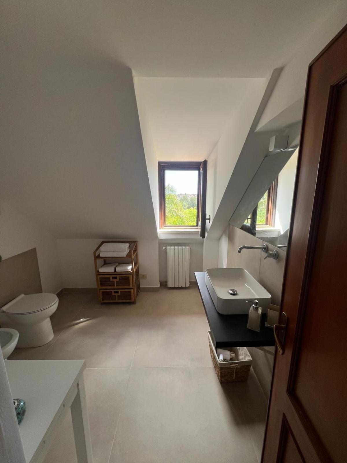 Domus Orestea Luxury Suites Palermo Ngoại thất bức ảnh