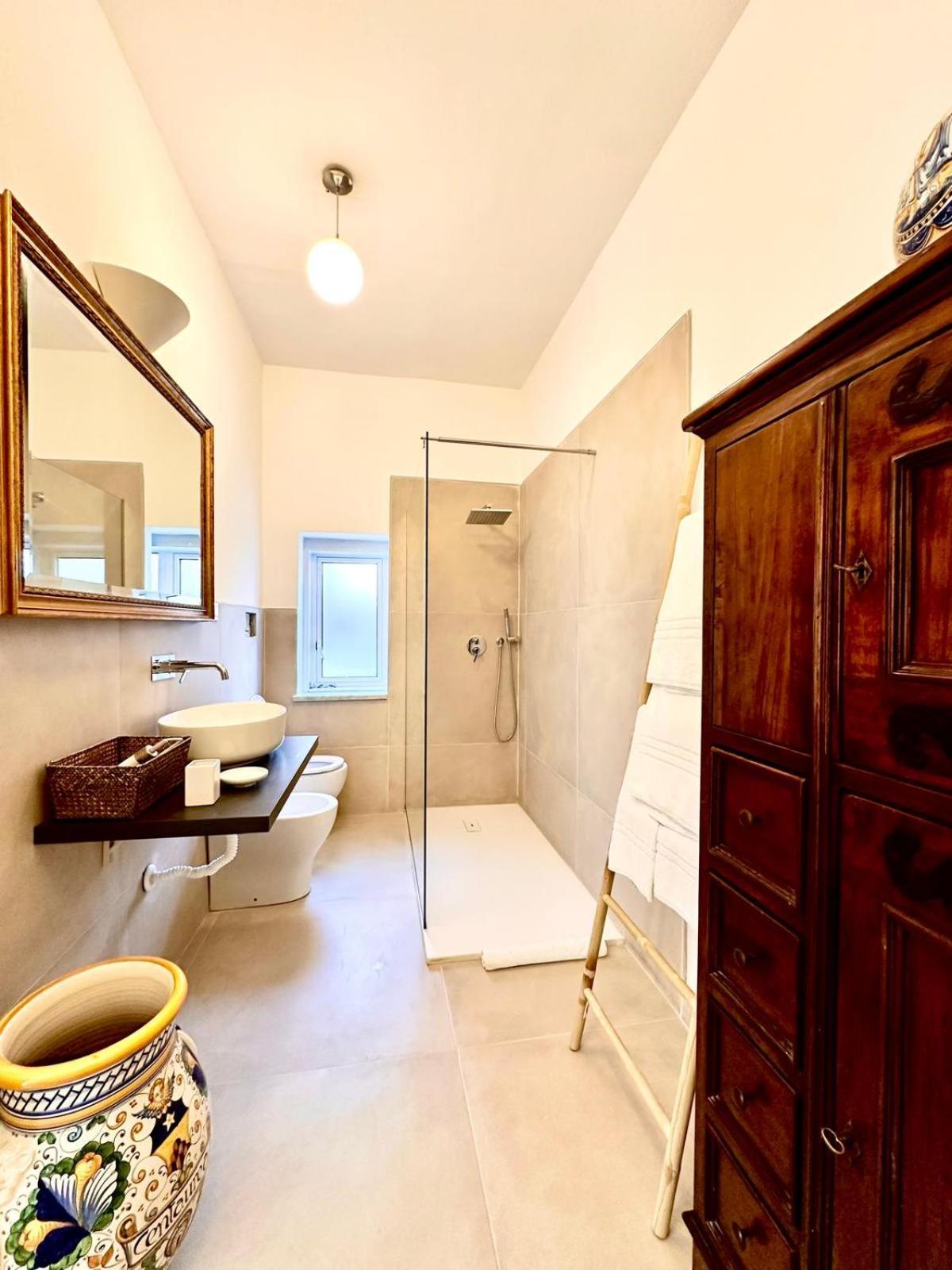 Domus Orestea Luxury Suites Palermo Ngoại thất bức ảnh