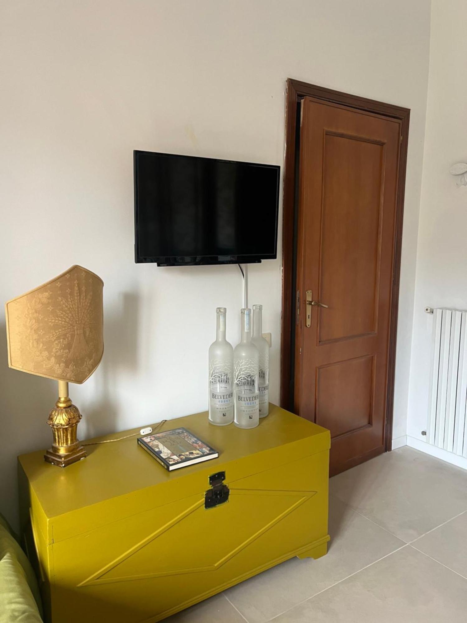 Domus Orestea Luxury Suites Palermo Ngoại thất bức ảnh